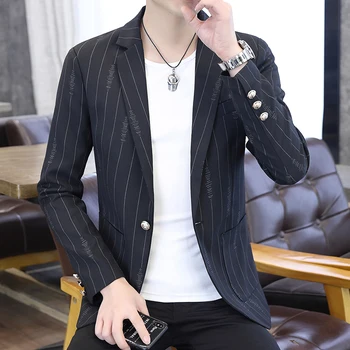 2023Fashion boutique jaunu korejiešu versija mazo uzvalks vīriešu pusaudžu puses friziera gadījuma novājēšanu vienotā rietumu jaka