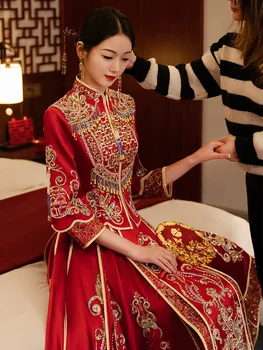 Vintage Elegantu Austrumu Līgava Tautastērpā Ķīniešu Stilā Vizuļi Frēzēšana Pušķi, Kāzu Kleitu Ceremonija Grauzdiņš Apģērbi